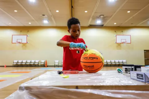 Maryland Men’s Basketball players create art with kids from Baltimore at Robert C. Marshall Recreation Center in Baltimore, MD on Saturday, May. 6, 2023.
Mackenzie Miles/Maryland Terrapins