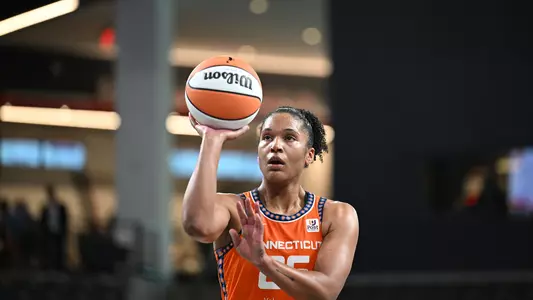 Alyssa Thomas Connecticut Sun