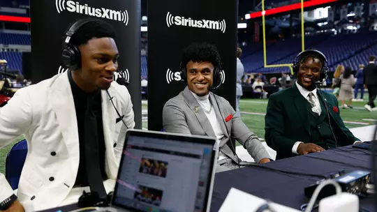 Tarheeb Still, Taulia Tagovailoa, and Roman Hemby
