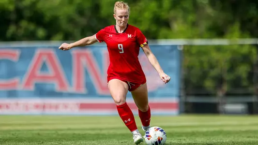 Katie Coyle takes free kick against American
