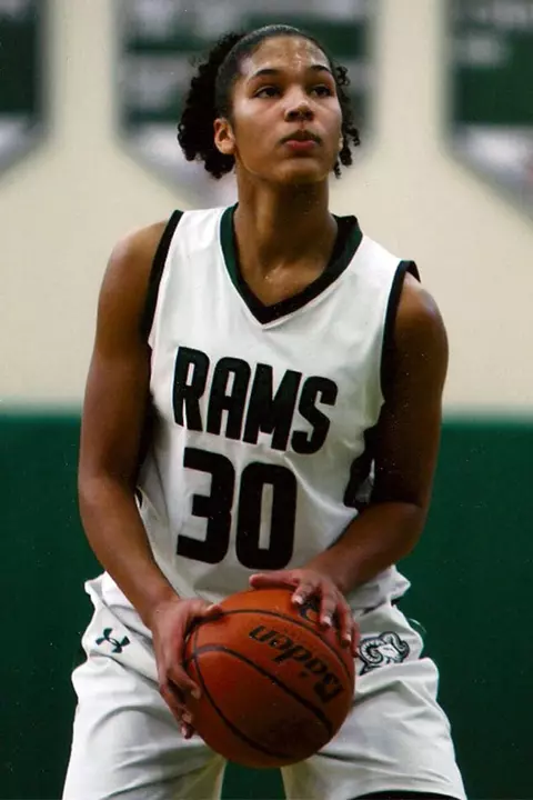 Alyssa Thomas