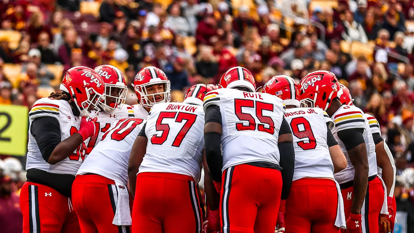 Huddle Pic