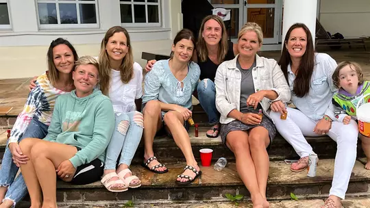 1999 Terps together with their families