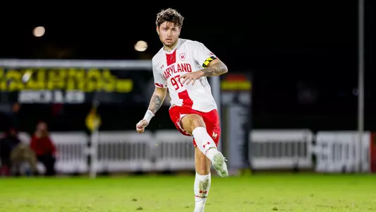 William Kulvik delivers ball from center back position