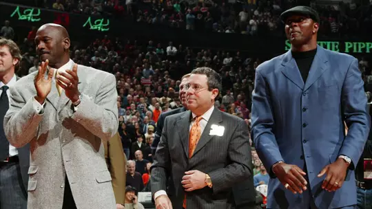 Steve Schanwald with Michael Jordan and Horace Grant
