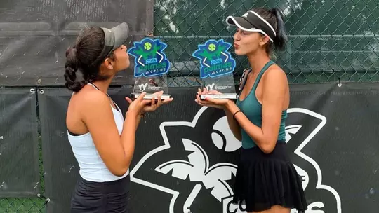 Minorka Miranda and Maya Rukosuev