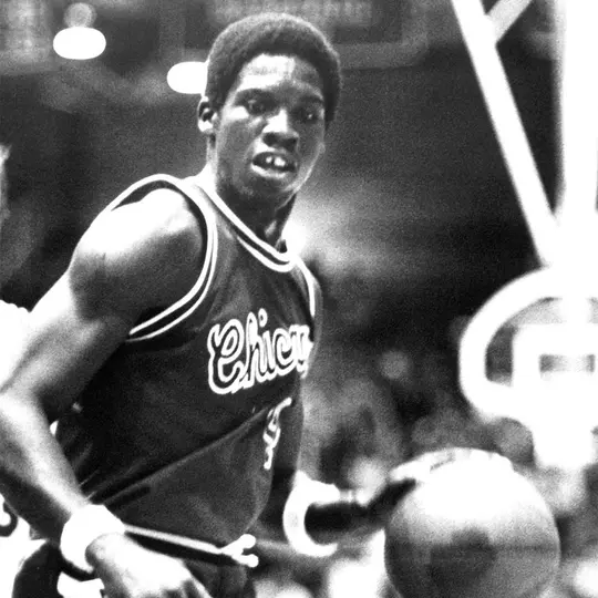 Steve Sheppard playing for the Chicago Bulls in 1978