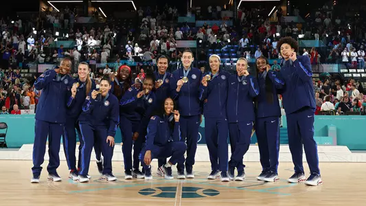 USA Basketball Alyssa Thomas Gold Medal 2024 Paris Olympics