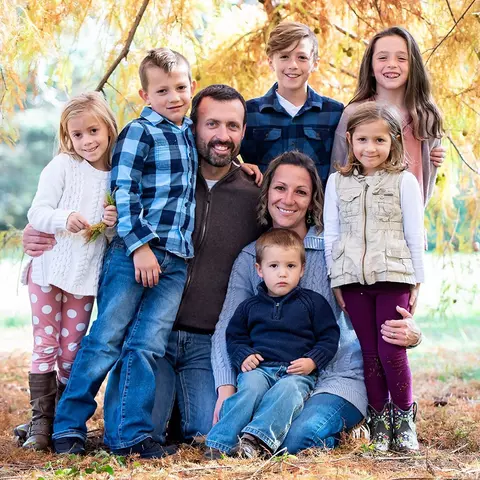 Autumn Welsh Kelly with her family
