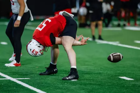 Long Snapper Kellen McConnell (53)
Maryland Football practices during day 8 of fall camp at Jones-Hill House in College Park, MD on Thursday, Aug. 8, 2024.
Mackenzie Miles/Maryland Terrapins