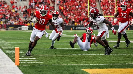 Tai Felton scoring a touchdown against Indiana in 2023 home game