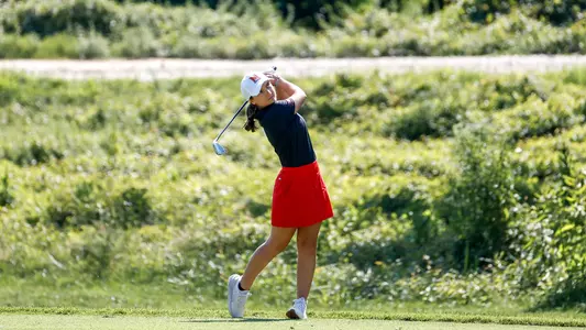 Anna Pillard tees off