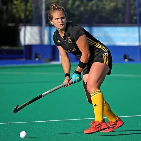 Carrie Hanks