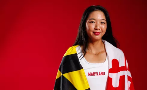Katherine Hung went 3-0 in singles matches at UNF Fall Invitational to win the G Draw