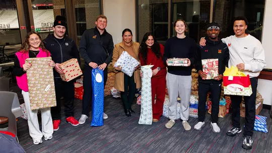 2025 SAAC Gift Wrapping Party