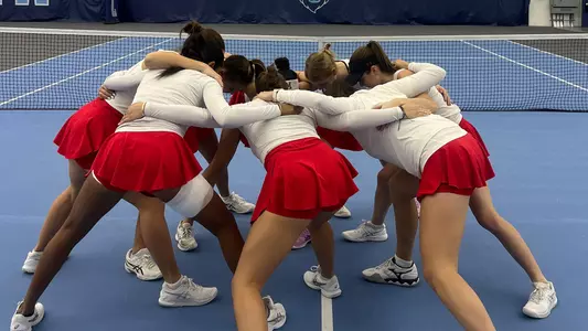 Maryland Women's Tennis Pre-Match Huddle