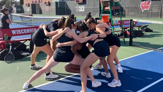 Terrapins Team Huddle Pre-Match Wisconsin