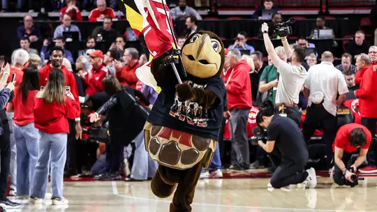 Testudo wearing a Crab Five T-shirt at XFINITY Center