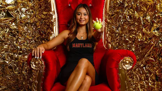 Kallista Liu Gold Chair Background