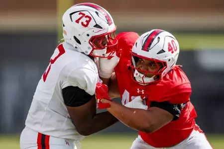 Defensive Line Nahsir Taylor (40)
Maryland Football during practice at Jones-Hill House in College Park, MD on Tuesday, Aug. 26, 2025.
Dylan Davies/Maryland Terrapins