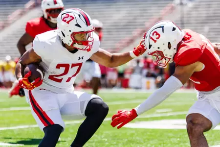 Running Back Eli Mason (27)
Photos from Fall Camp Scrimmage at Jones-Hill House in College Park, MD on Saturday, Aug. 9, 2025.
Grayson Belanger/Maryland Terrapins
