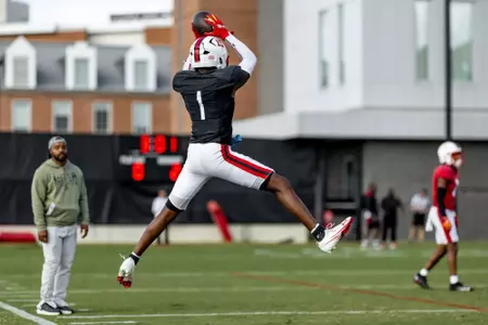 Defensive Back Lloyd Irvin III (15)
Photos from Practice at Jones-Hill House Outdoor Practice Field in College Park, MD on Tuesday, Sep. 9, 2025.
Dylan Davies/Maryland Terrapins