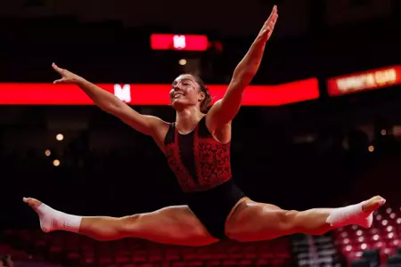 Charlotte Ritchey
Maryland Terrapins Women's Gymnastics vs Washington Huskies at Xfinity Center in College Park, MD on Saturday, Jan. 17, 2026.
Rose Fernandes/Maryland Terrapins
