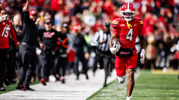 Jamare Glasker runs back a blocked PAT against Rutgers