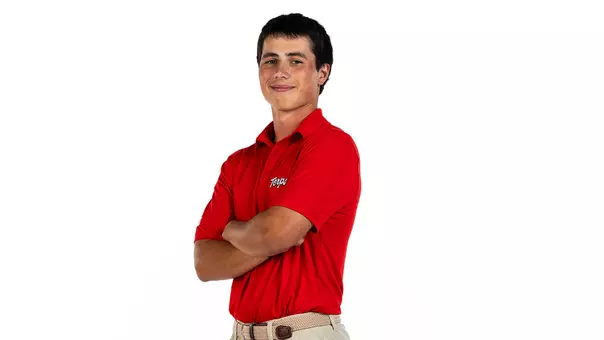 Caden piselli posed white background