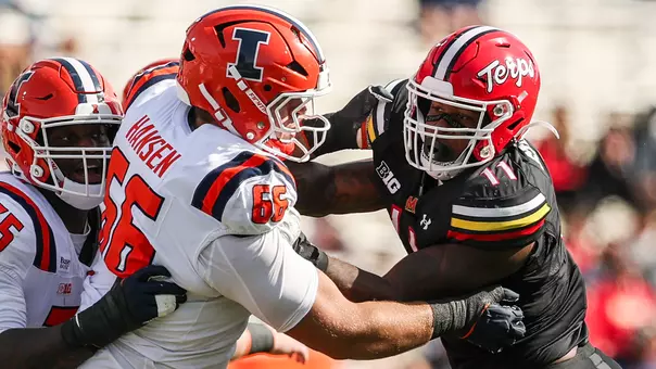 Sidney Stewart battles Illinois