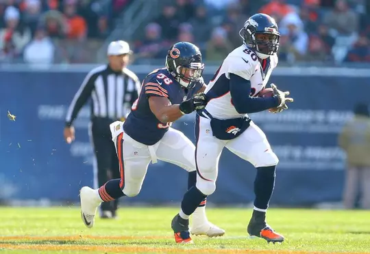 Vernon Davis Action Shots