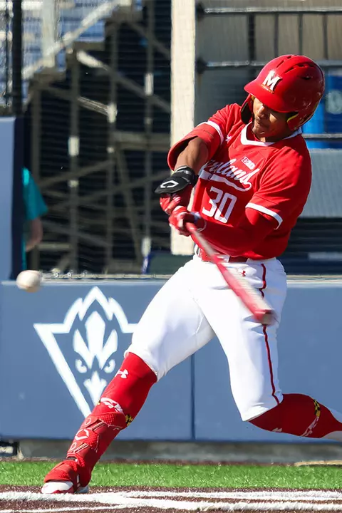 Paul Jones II swinging the bat