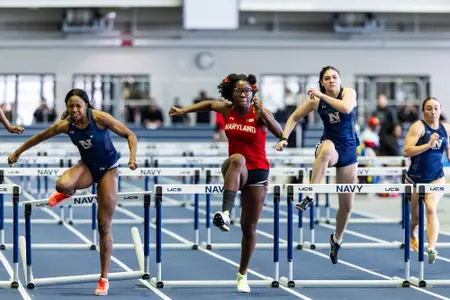 Ogechi Uzoukwu competes at the navy select meet