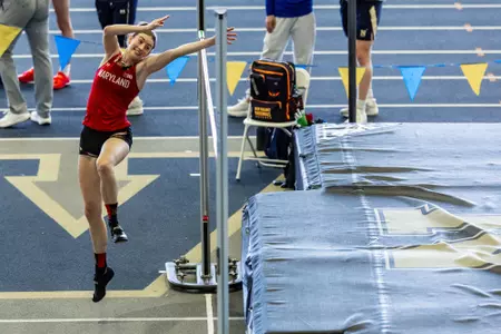 Jennessa Wolfe competes at the Navy Select Meet