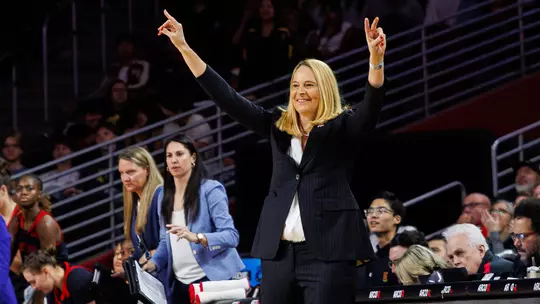 Brenda Frese play calls vs. USC - front page