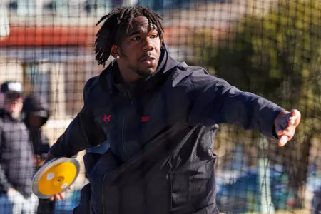 Daouda Niang competes at Navy