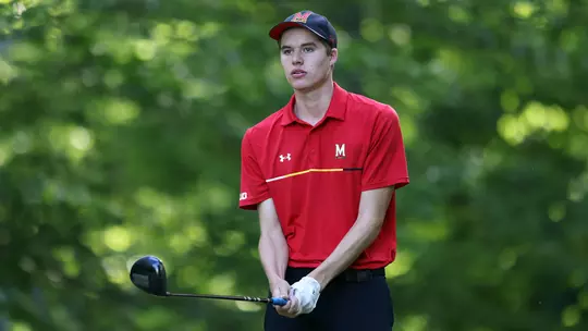 Emil Riegger watching a shot