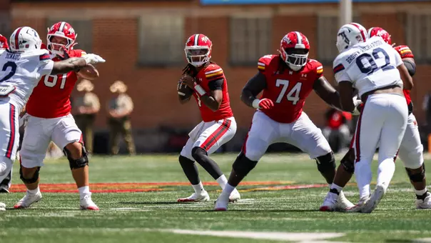 Quarterback Malik Washington getting set to throw the ball in a game in 2025