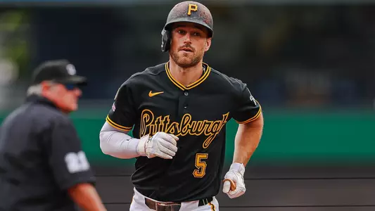 Brandon Lowe on Pirates - Story Cover Photo