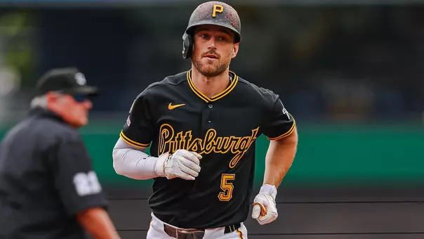Brandon Lowe on Pirates - Story Cover Photo
