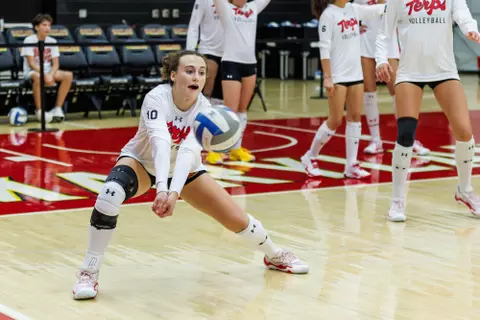 Setter Annika Sokol (10)
Maryland Terrapins Exhibition vs Georgetown Hoyas at Stephen M. Schanwald Pavilion in College Park, MD on Saturday, Aug. 22, 2026.
Hana Kaufman/Maryland Terrapins