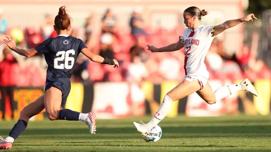 Lisa McIntyre shoots against Penn State