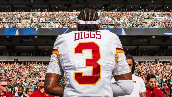 Stefon Diggs commanders
