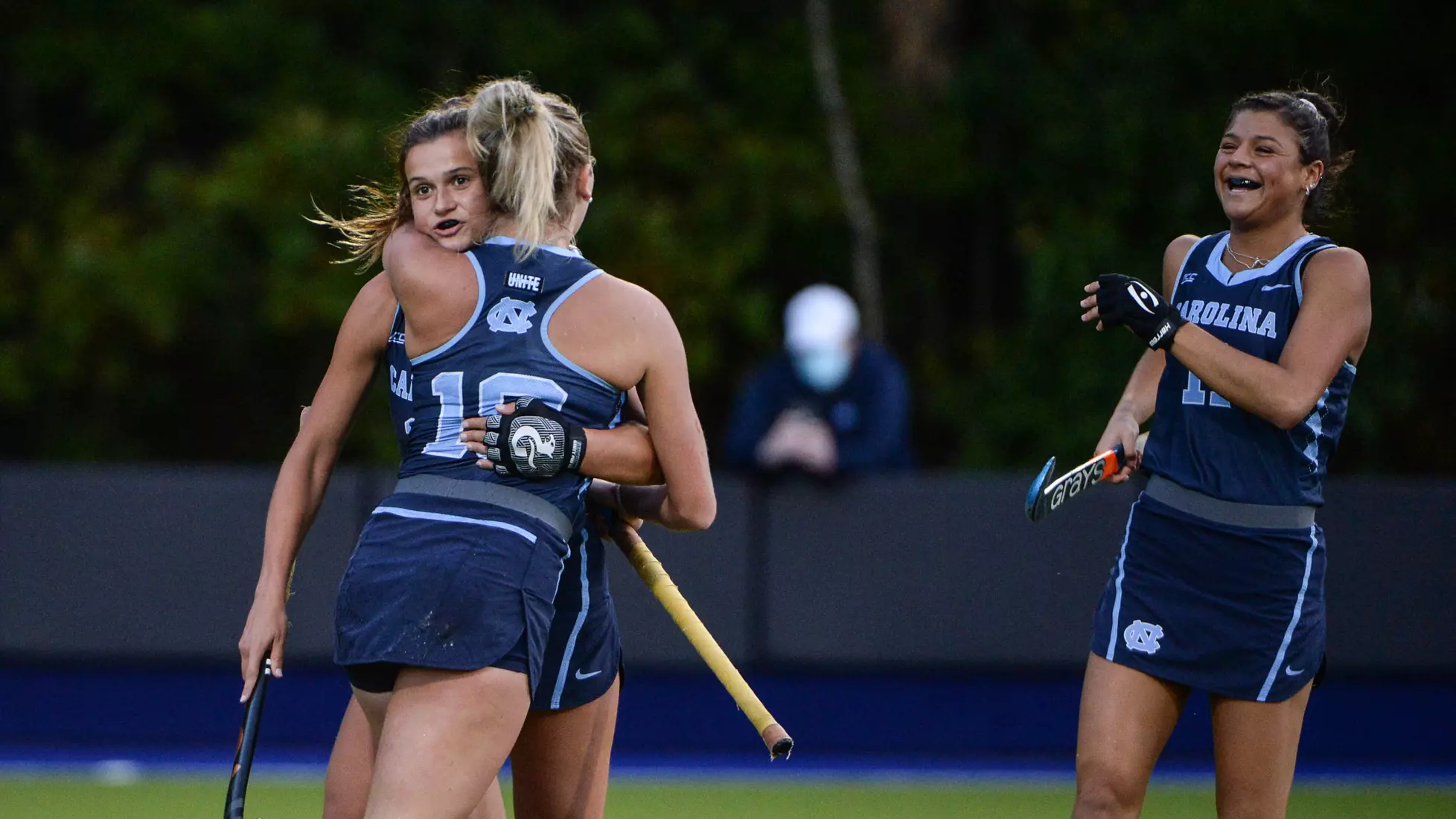 Eva Smolenaars, Paityn Wirth, and Romea Riccardo