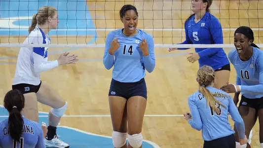 Tar Heels Sweep Hokies, 3-0
