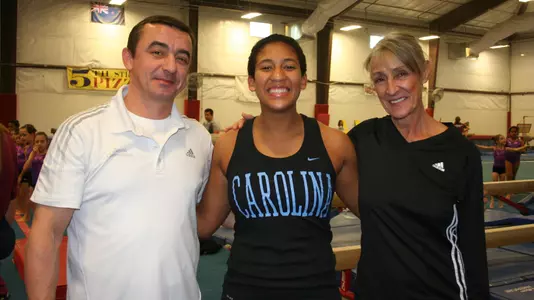 Tar Heels Sign Two Gymnasts