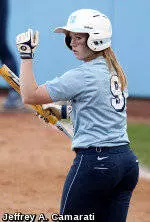 Notre Dame Edges UNC 4-3