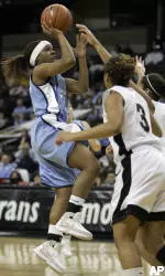 No. 3 Tar Heels Blow Out Wake Forest, 76-55