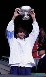 Don Johnson Joins Carolina Tennis Staff
