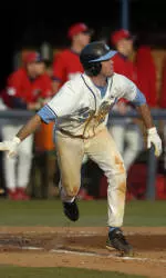 No. 4 Carolina Rallies Past Towson, 6-4